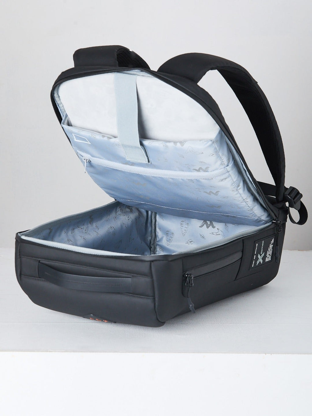 Wildcraft Torres Pro (Black)