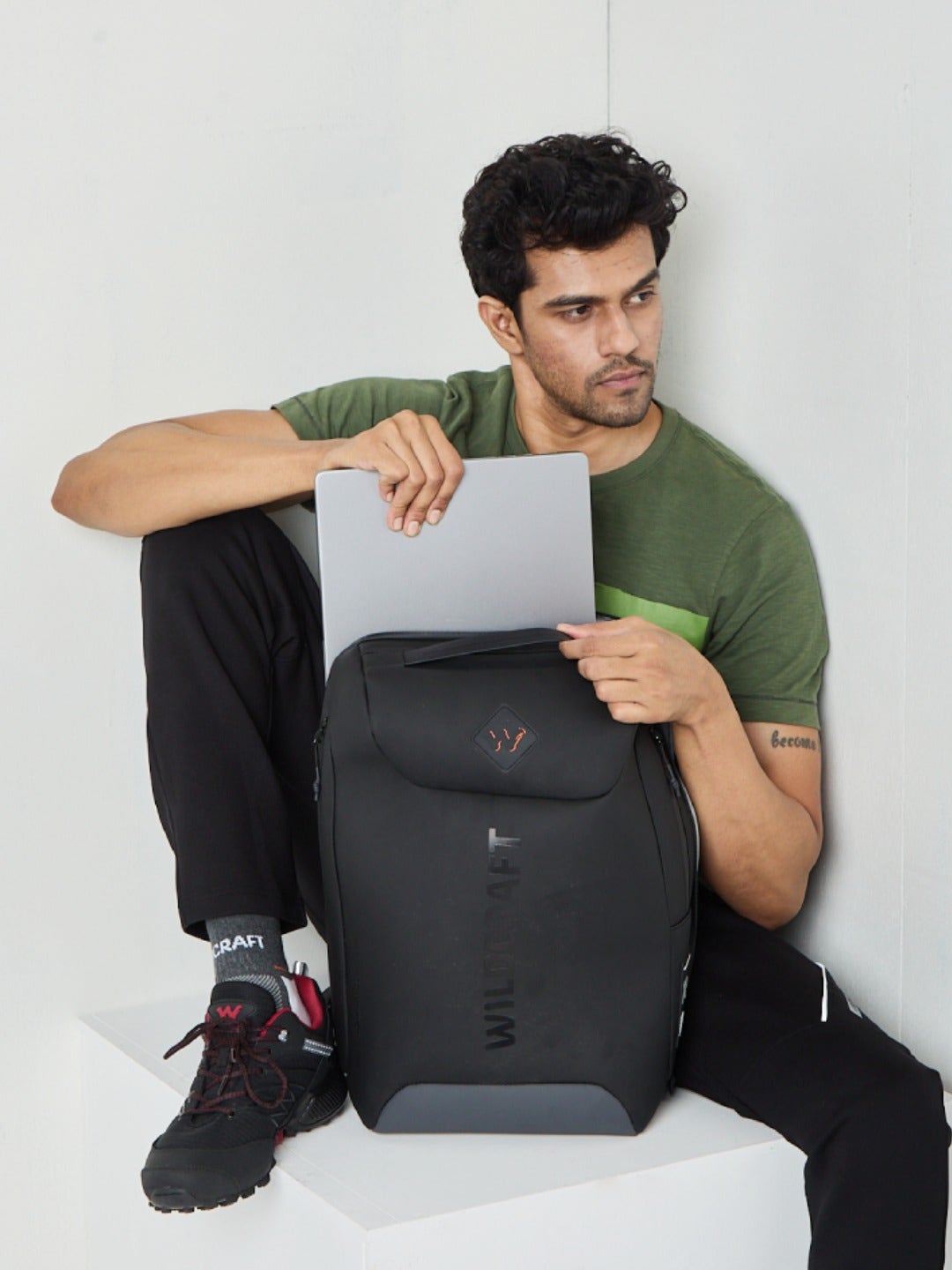 Wildcraft Torres Pro (Black)