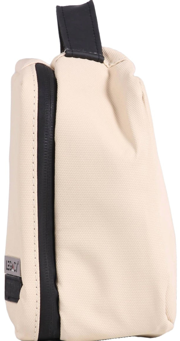 Legacy Toiletry Bag Pro (Beige)