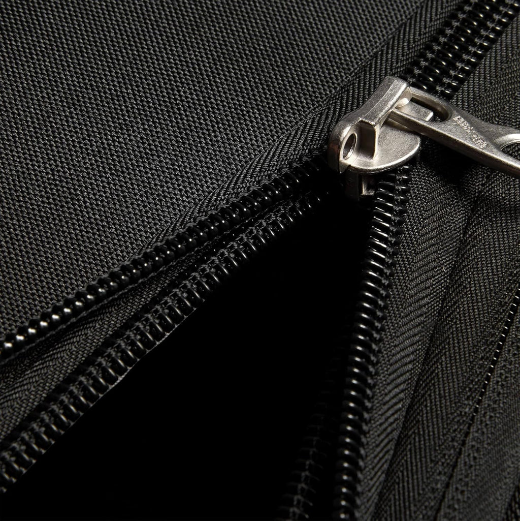 Delsey Pin Up 6 (Black)