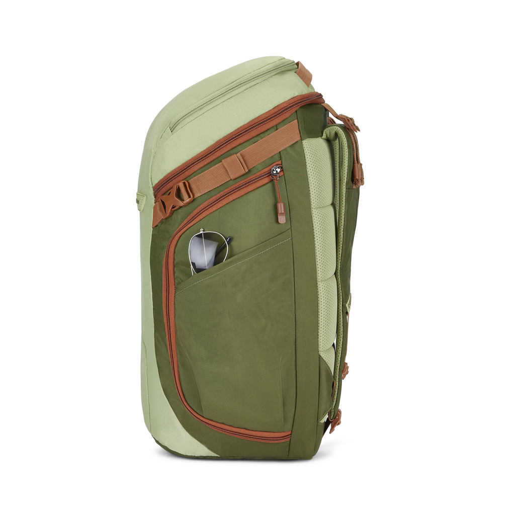Uppercase Nomad (Green)