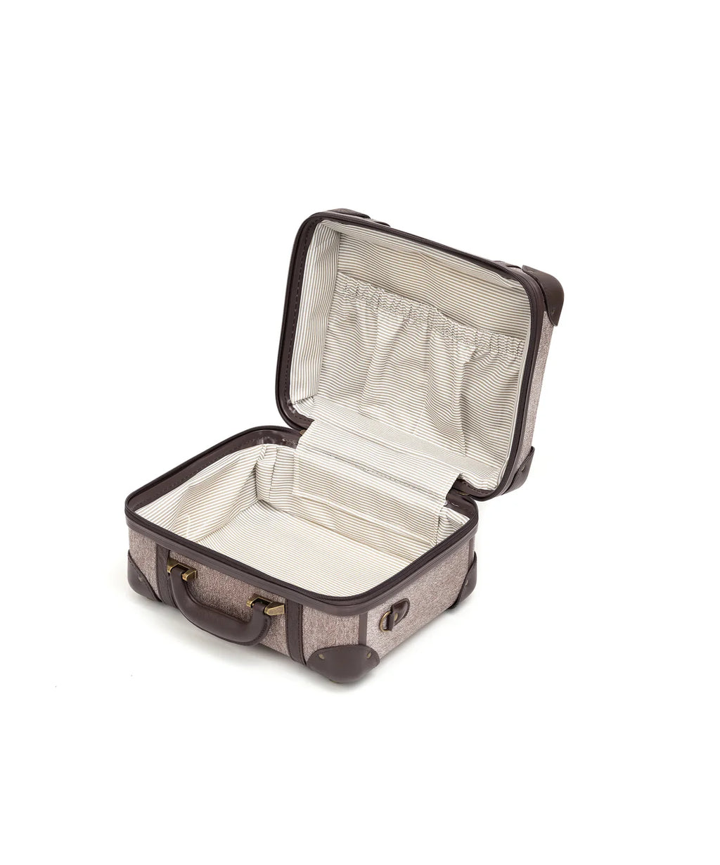Legacy The Heritage Carry On (Rajasthan)