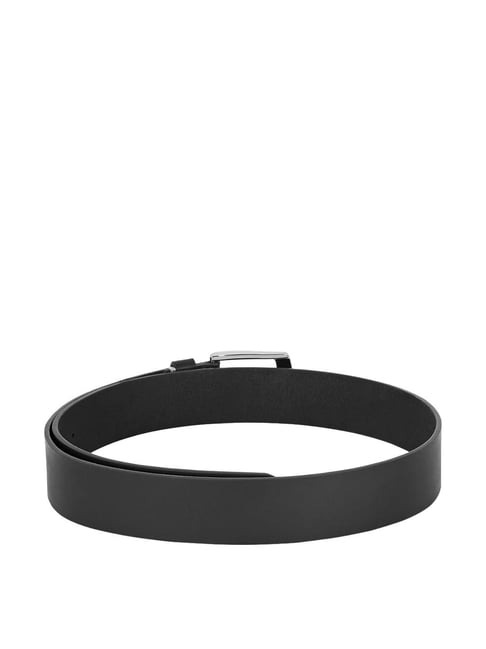 UCB Vaticannrev01m (Black)