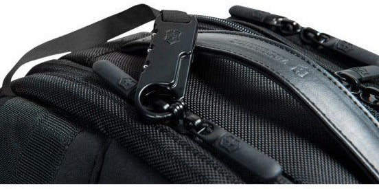 Victorinox Altmont  Professional Essential Backpack (Black)