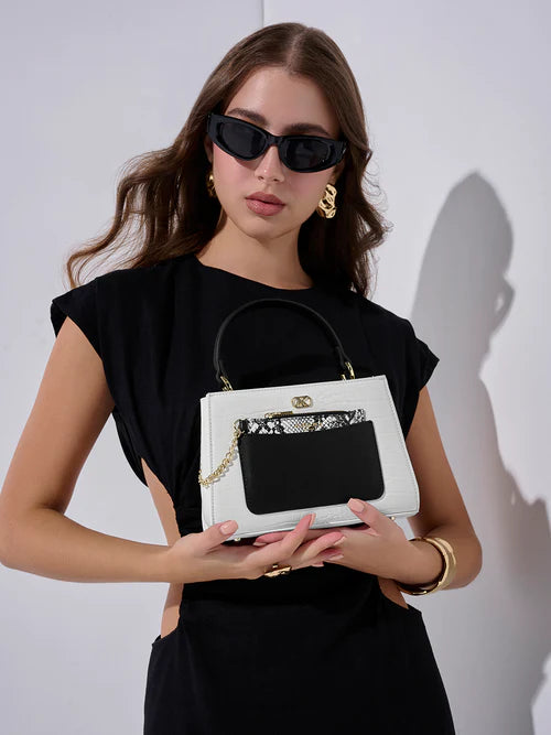 Akiki Croydon 3c 20 Satchel (White)