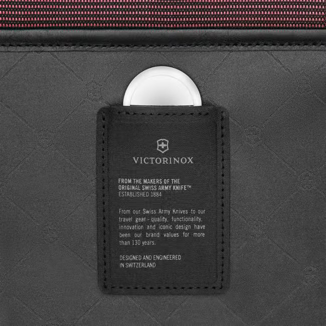 Victorinox Werks Traveler  0.7 Compact (Black)