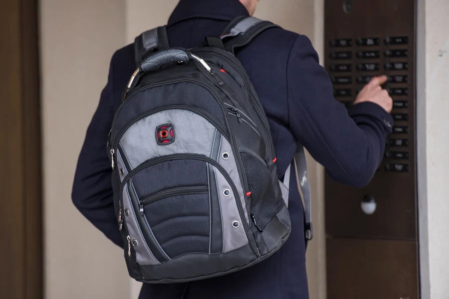 Wenger Synergy (Grey & Black)