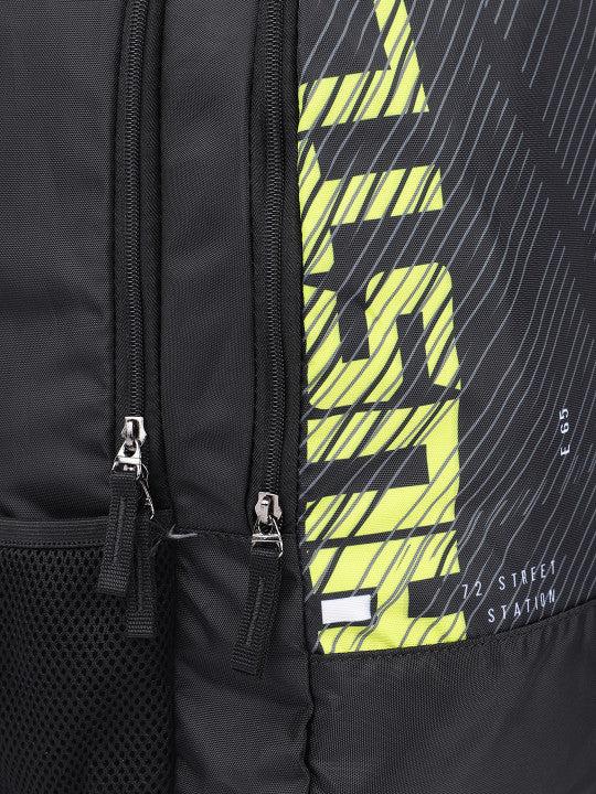 Safari Hustle 30 (Black)