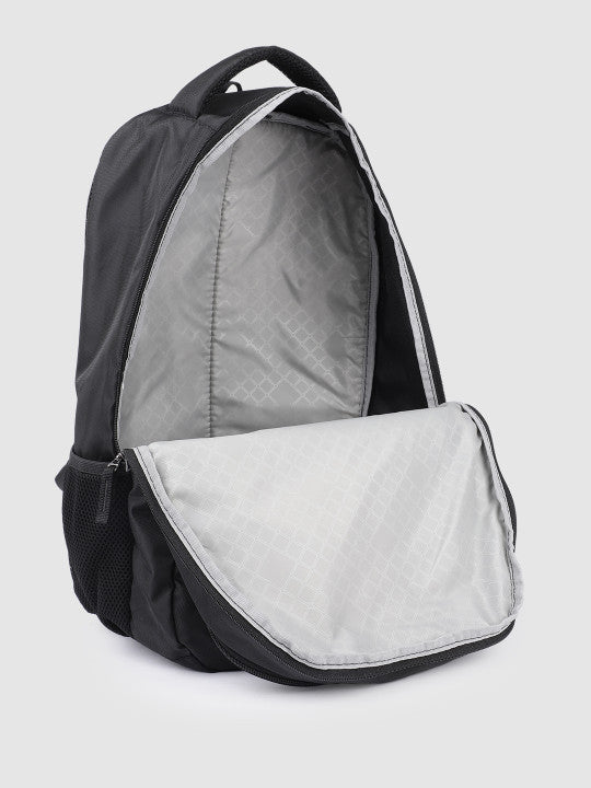 Safari Hustle 30 (Black)
