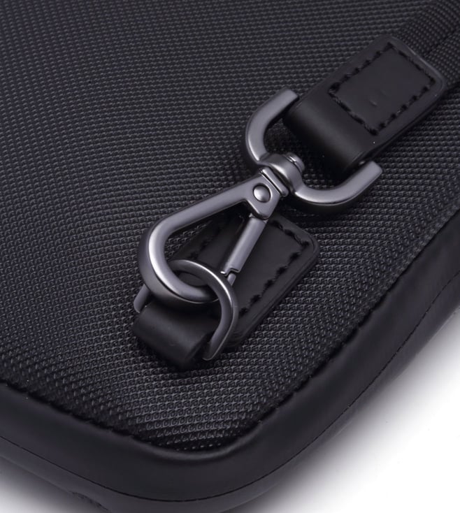 Delsey Paris Lepic Vertical Mini Bag (Black)