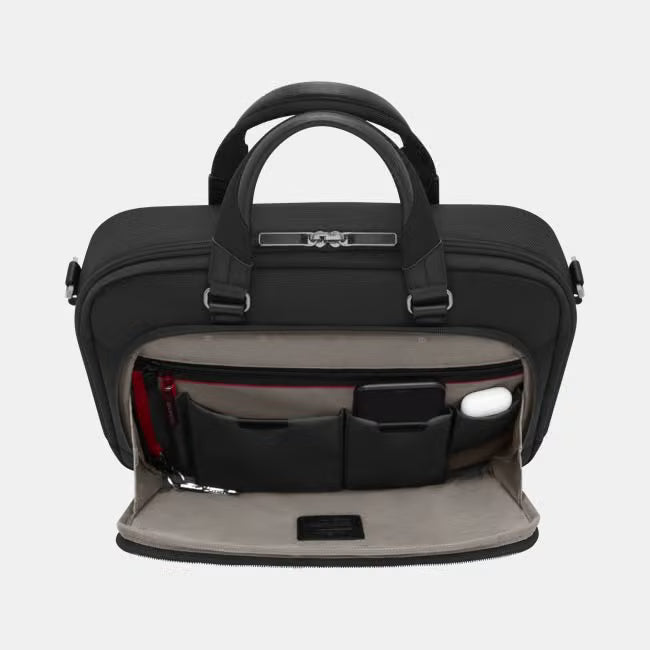 Victorinox Werks Traveler  0.7 Compact (Black)