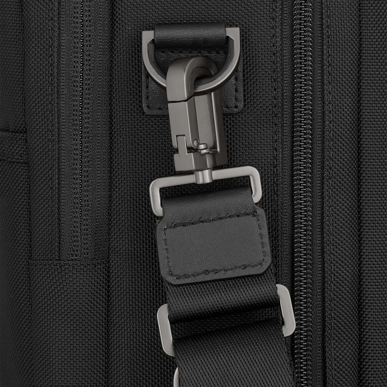 Victorinox Mythic Deluxe Briefcase (Black)
