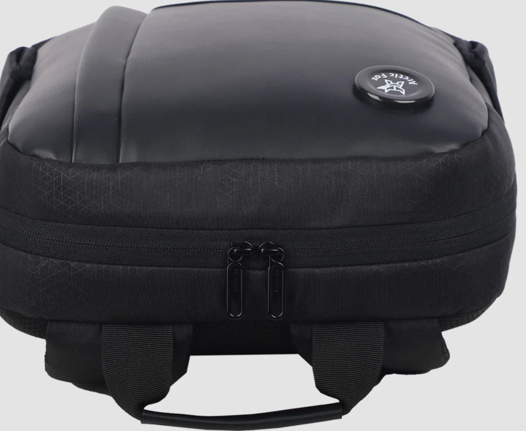 Arcticfox Slick (Black)