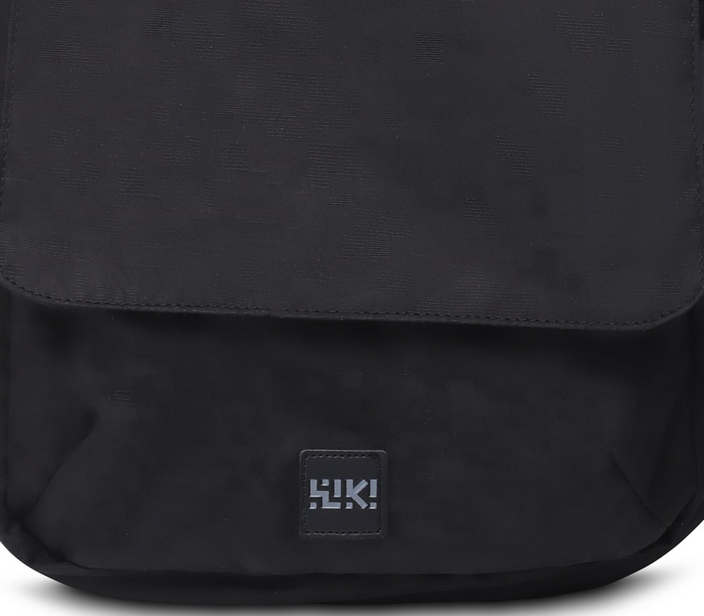 Wildcraft Saddle Bag (Black)