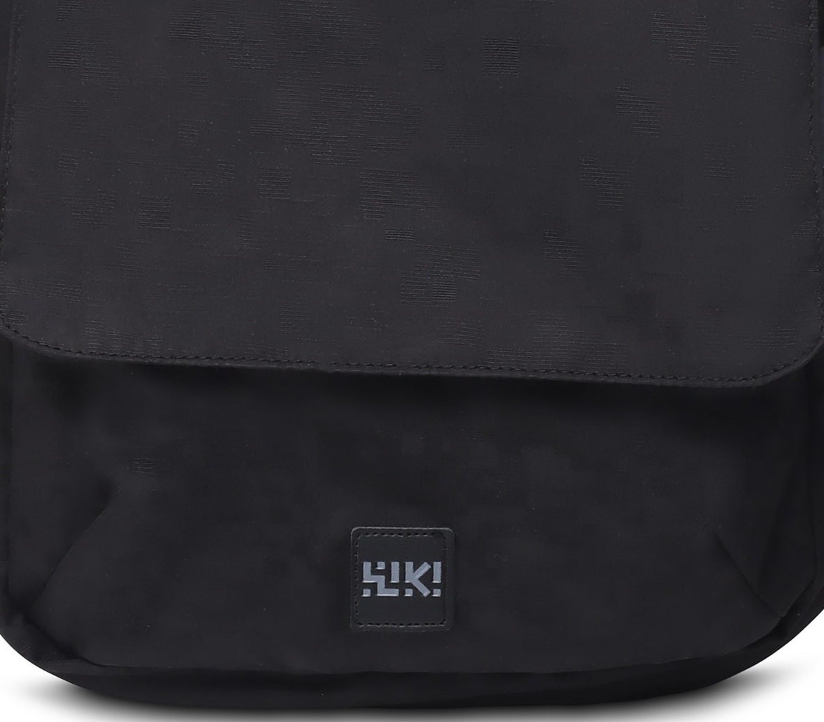 Wildcraft Saddle Bag (Black)