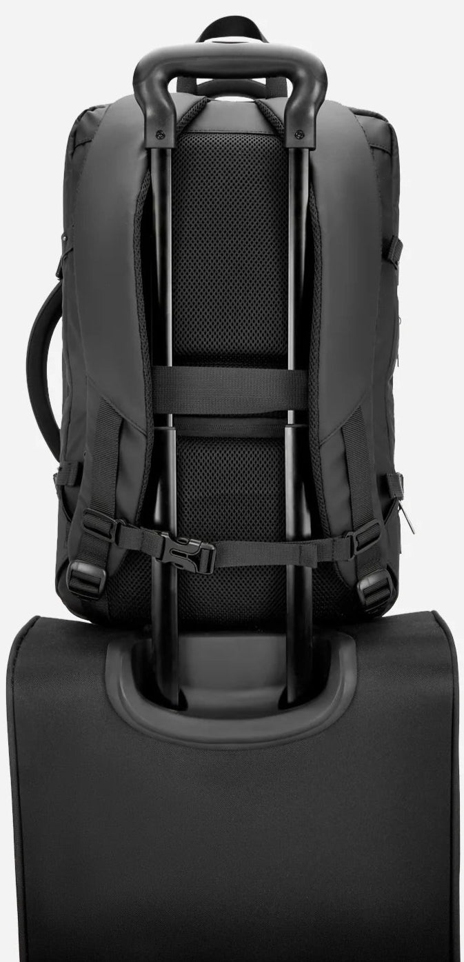 Safari Zeus Backpack (Black)